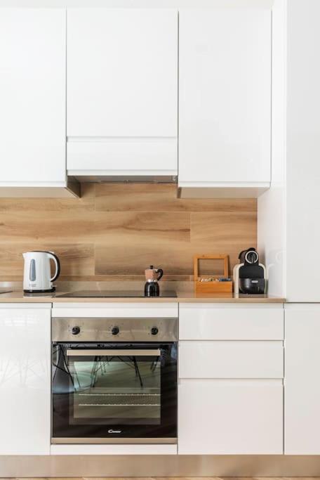 New Jungle & Charming Flat - Zona De Angeli Apartment Milan Luaran gambar